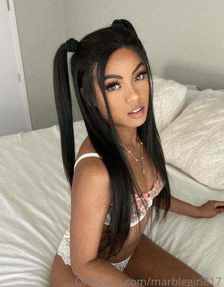 Sophie Van meter onlyfans model photos