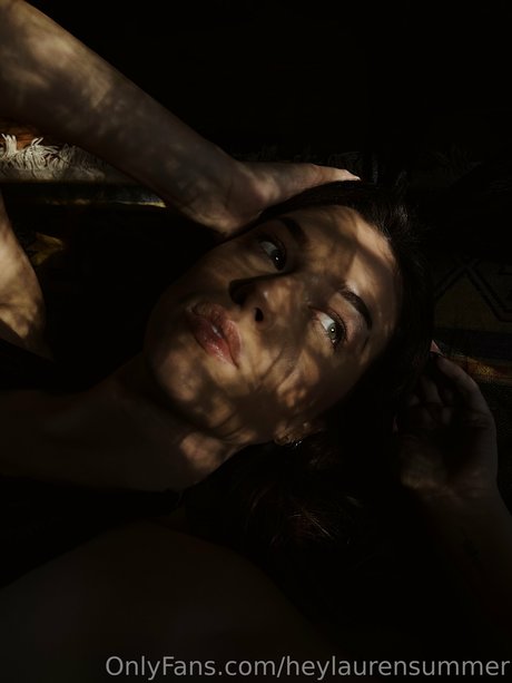 Lauren Summer Profile pic