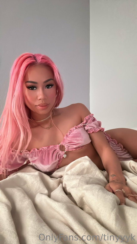 tinyyyk onlyfans strip