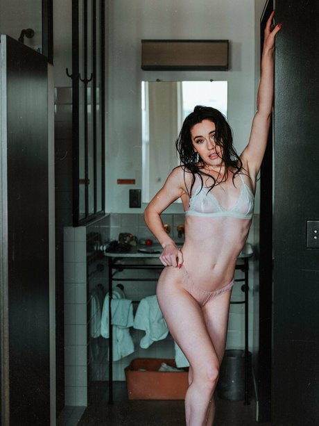 Audrey Bradford only fans leaks