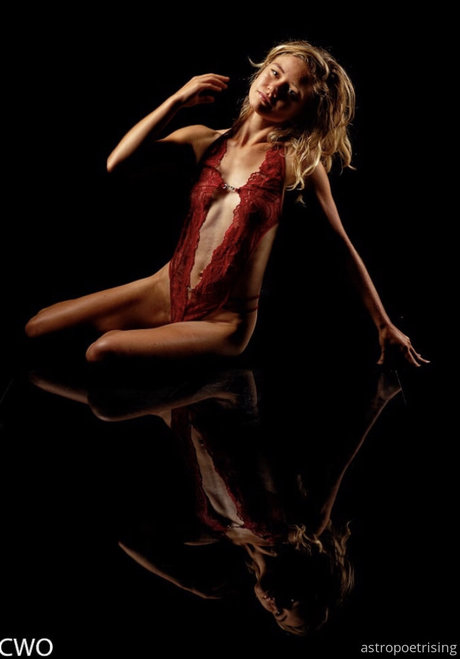 astropoetrising leak onlyfans nude