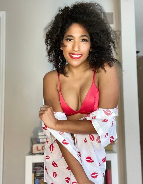 Marti Belle onlyfans leake