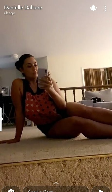 Danielle Dallaire onlyfans leak