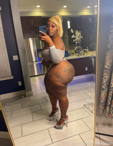 therealfyebottom onlyfans sex leaked