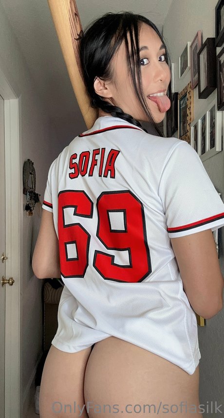 Sofia Silk onlyfans leaked photos