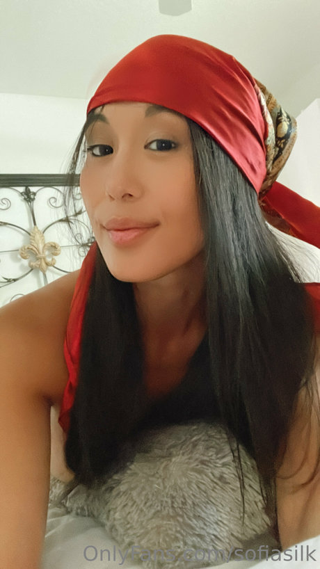 Sofia Silk leak onlyfans