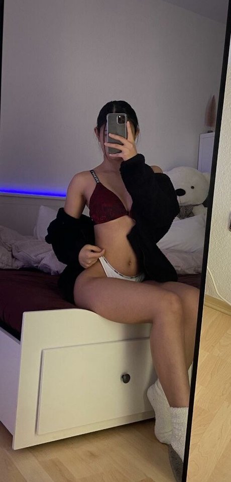 kikipearl onlyfans leak porn