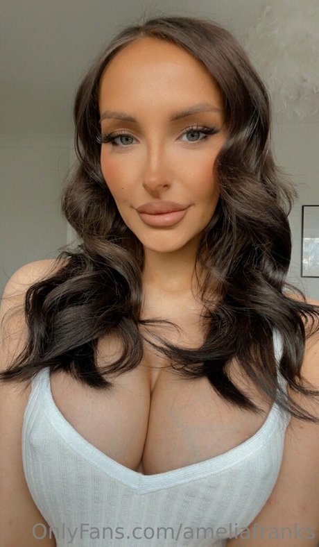 Skylar Taylor onlyfans exposed