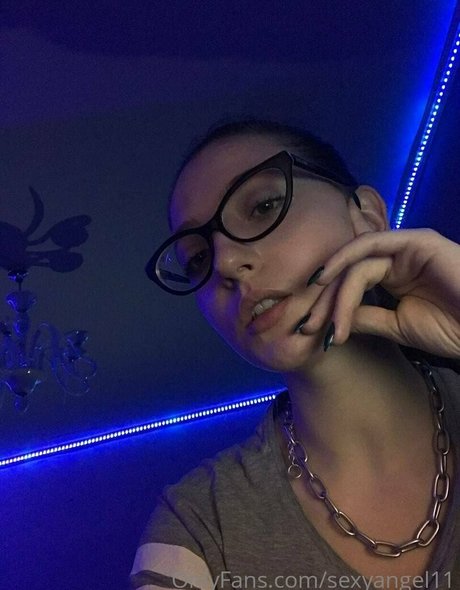 Sexyangel11 free only fans