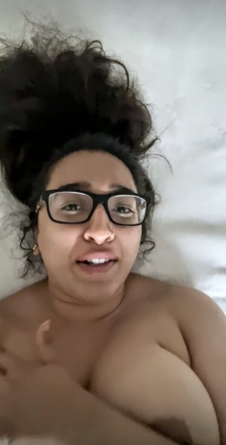 Rakhi Gill nudes onlyfans leaked