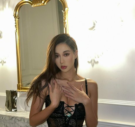 Joanna Li onlyfans leak