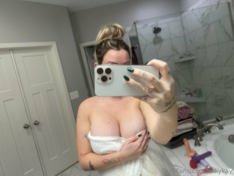 Kelly Kay leaked onlyfans pics