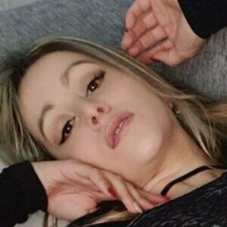 vickyvazquezm onlyfans nsfw