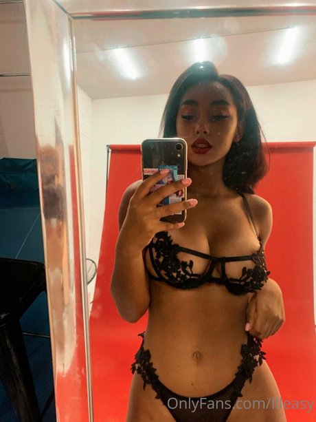 llleasy onlyfans archives