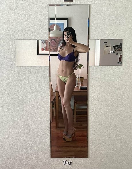 chovvder only fans nude