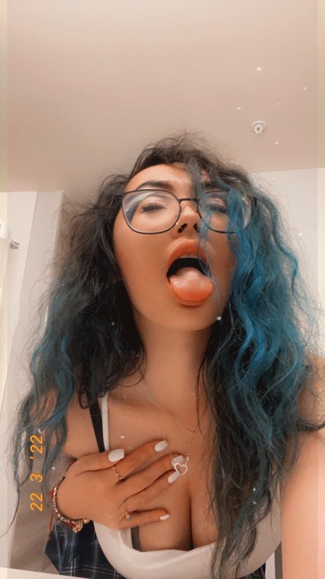 Jxcryn boobs onlyfans