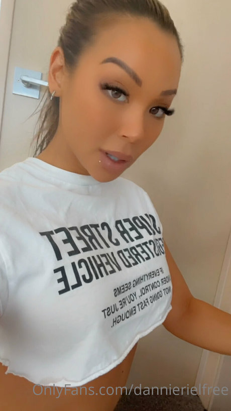 Dannie Riel naked onlyfans