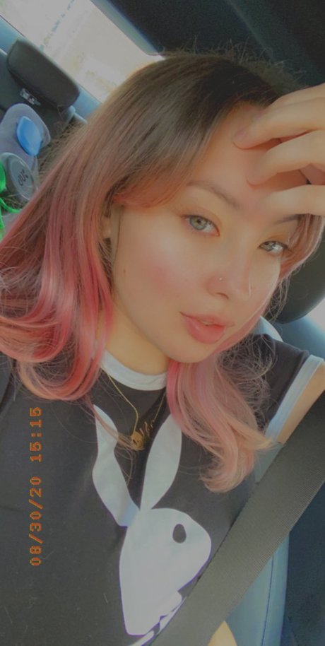 Woe Alexandra onlyfans model photo