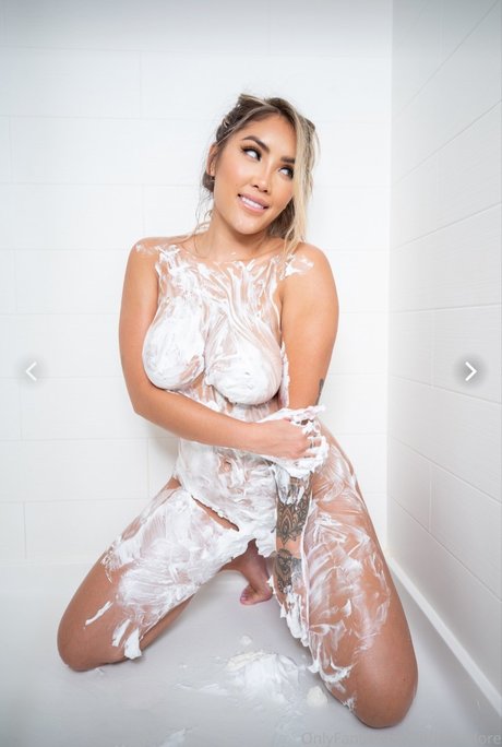 Marie Madore fans only