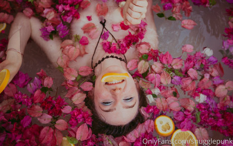 Snugglepunk onlyfans fotos