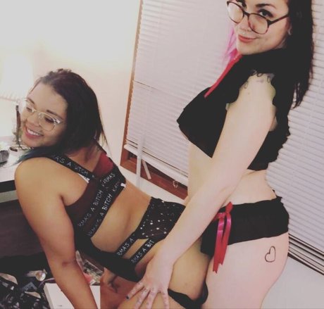 Kitty Lynn only fans naked