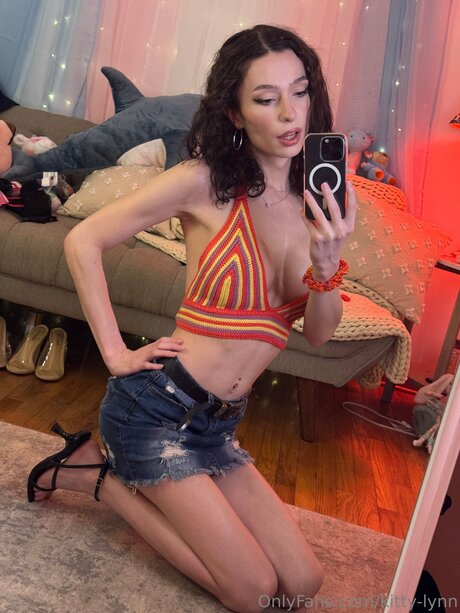 Kitty Lynn porn only fans