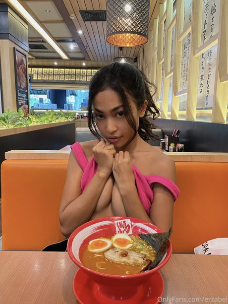 Erzabel onlyfans tits