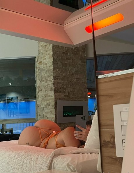 Nickynaple only fans porn