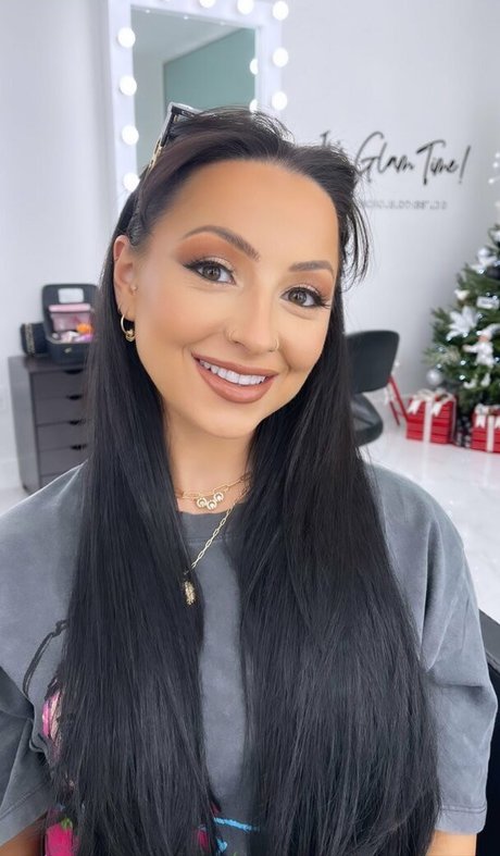 Kat Corrao sexy onlyfans