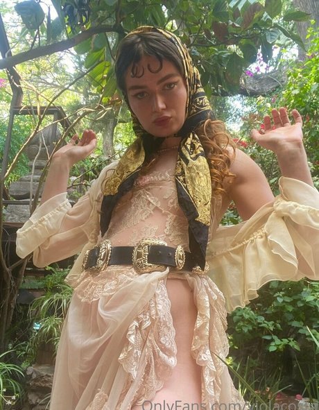 floraauclair onlyfans photo