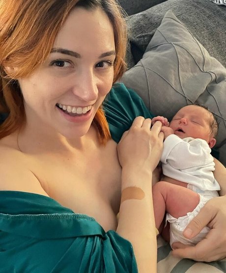 Becca Scott porn onlyfans leaks