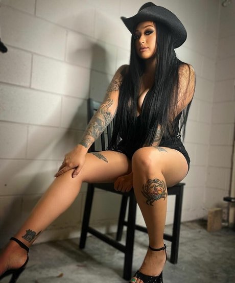 Shawnee onlyfans nude photos