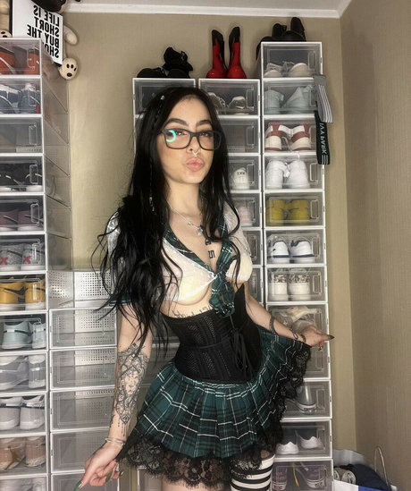 mikaelamvpoficial nudes only fans