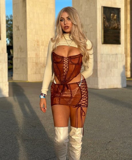 Ellismae onlyfans pics leaked