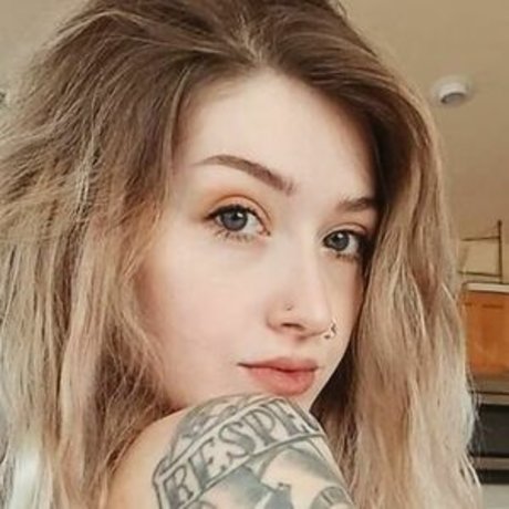 Christa Panek onlyfans