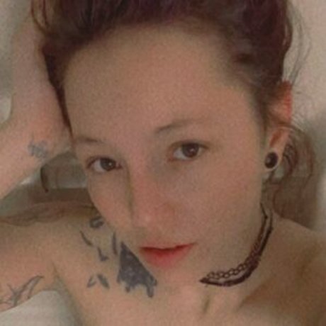 Miss Throttle onlyfans sexy