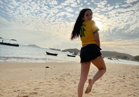 Milagros Seghi only fans leak nude