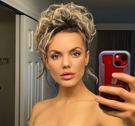 Thea Ulrich onlyfans leaka