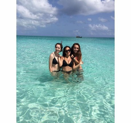 Olivia Hailey onlyfans nude photos