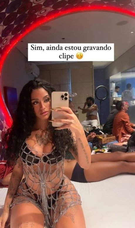 Azzy MC leaked onlyfans photos