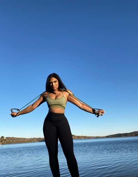 shapedbyshanice onlyfans sexy