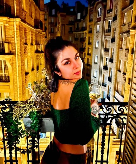 Krewella onlyfans tits