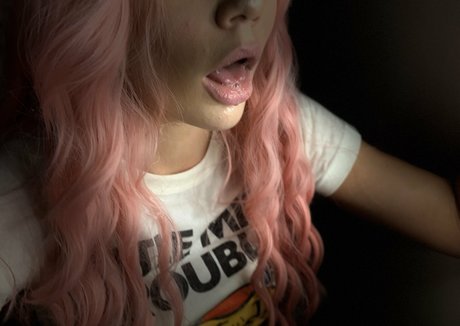 xxxriley onlyfans naked