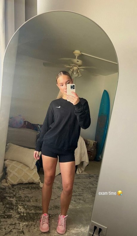 Keira Jackson ass onlyfans