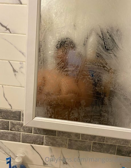 zeenath onlyfans model images