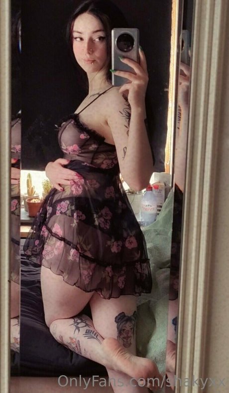 shakyxx xxx onlyfans