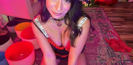 corneliusthecat boobs onlyfans