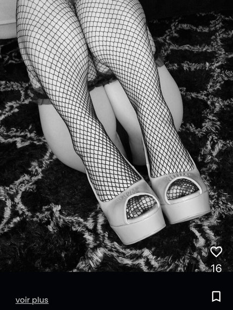 makicuty naked onlyfans