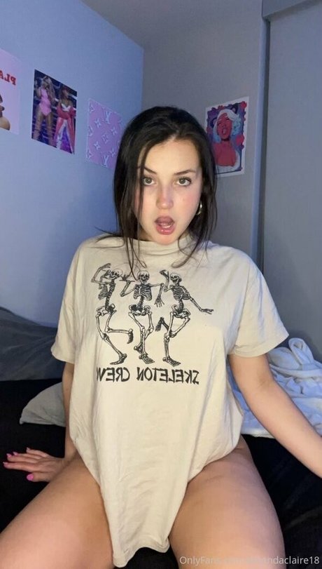 amandaclaire18 onlyfans leaks