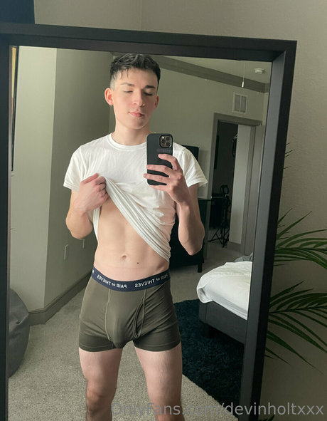 devinholtxxx onlyfans de